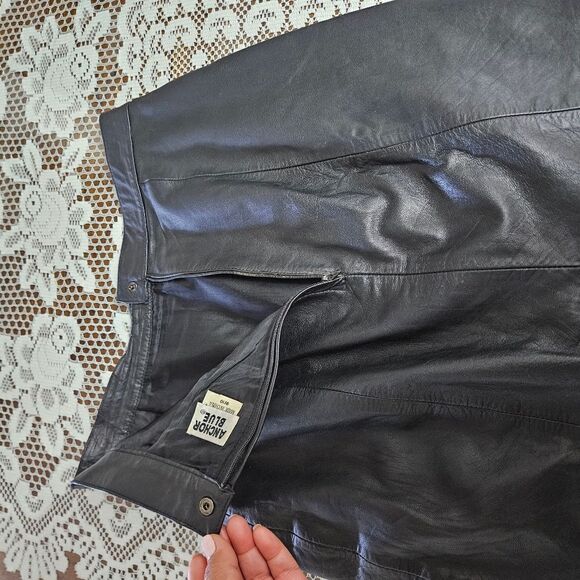 Anchor blue 100% leather skirt - Picture 6 of 11